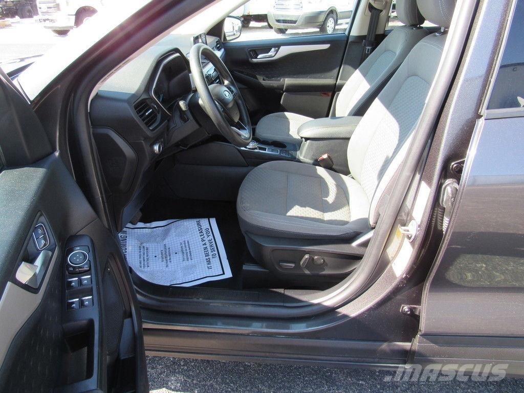 Ford Escape SE 汽车