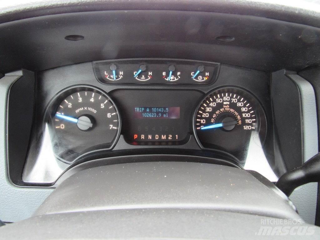 Ford F-150 皮卡车