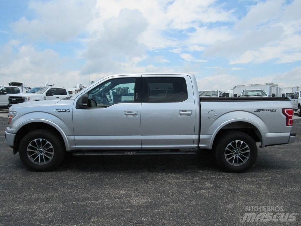 Ford F-150 皮卡车