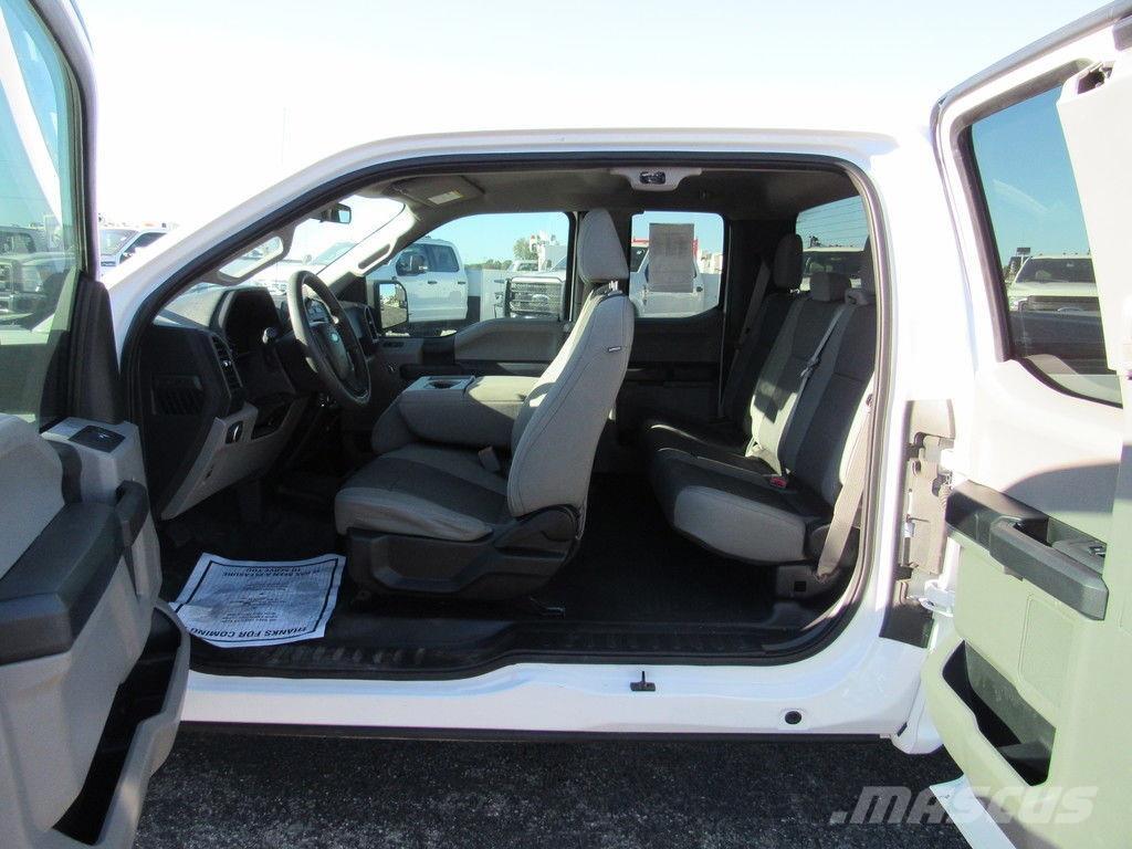 Ford F-150 皮卡车