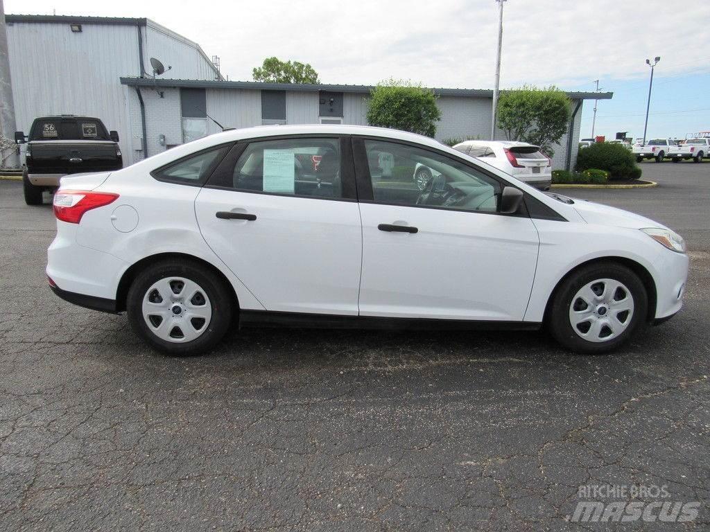 Ford Focus 汽车