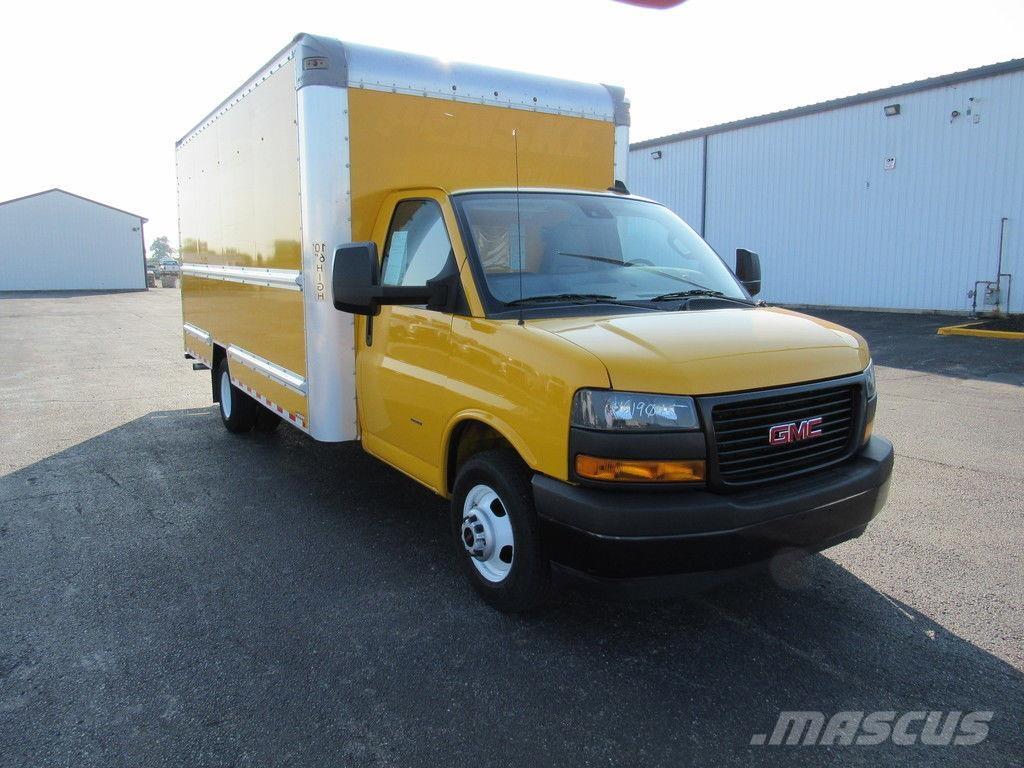GMC Savana 3500 厢式货车