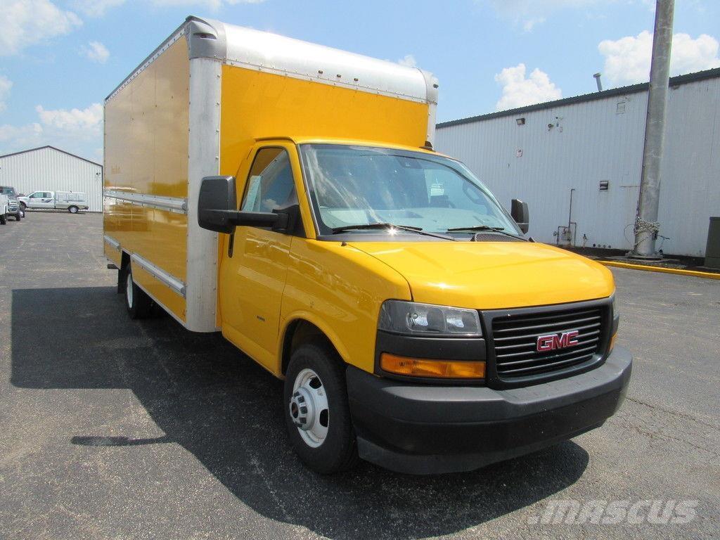 GMC Savana 3500 厢式货车
