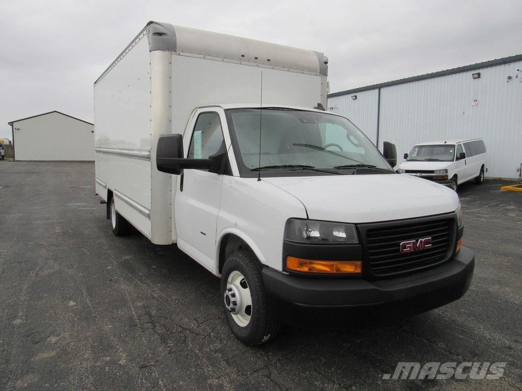 GMC Savana 3500 厢式货车