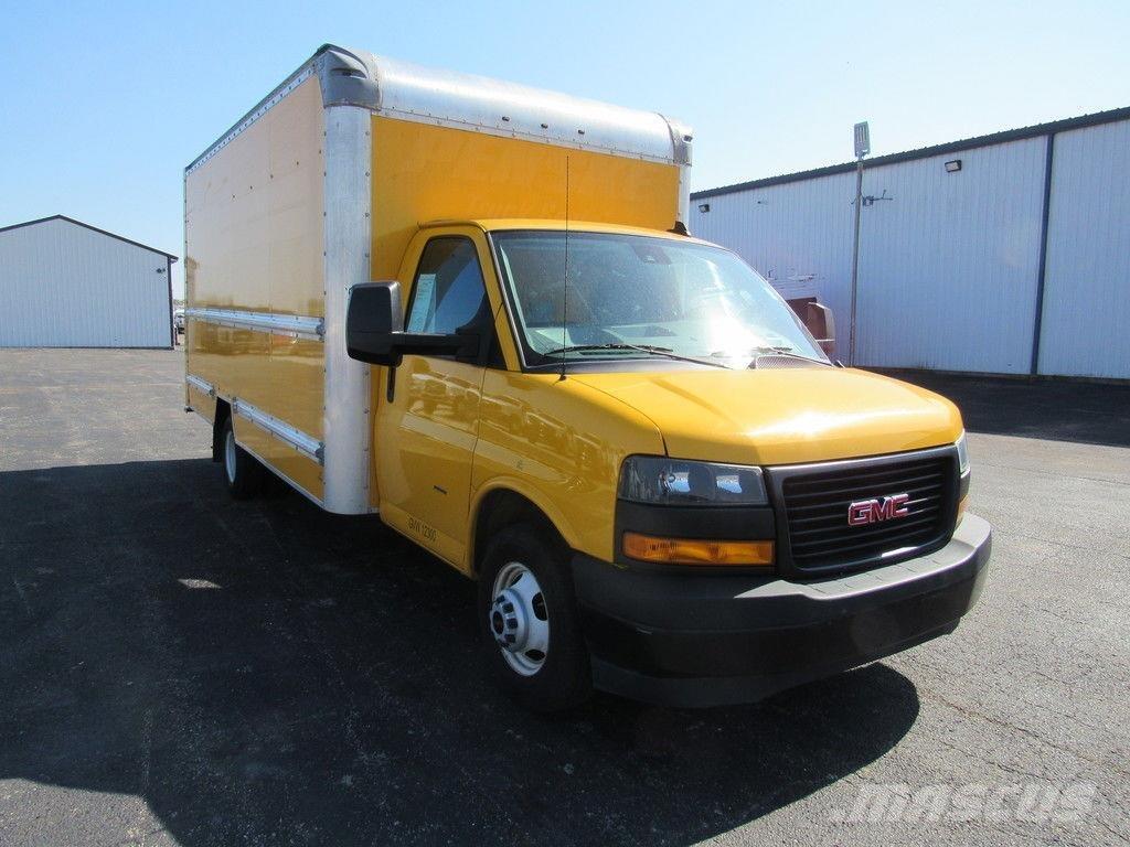 GMC Savana 3500 厢式货车