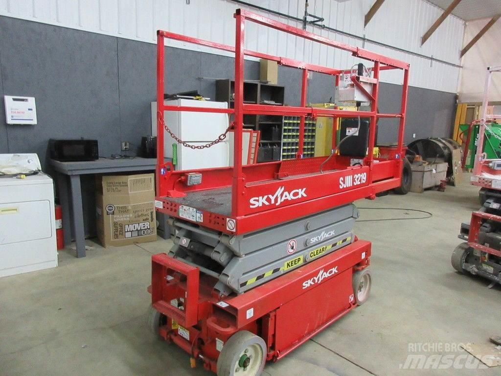 SkyJack SJ3219 其他组件
