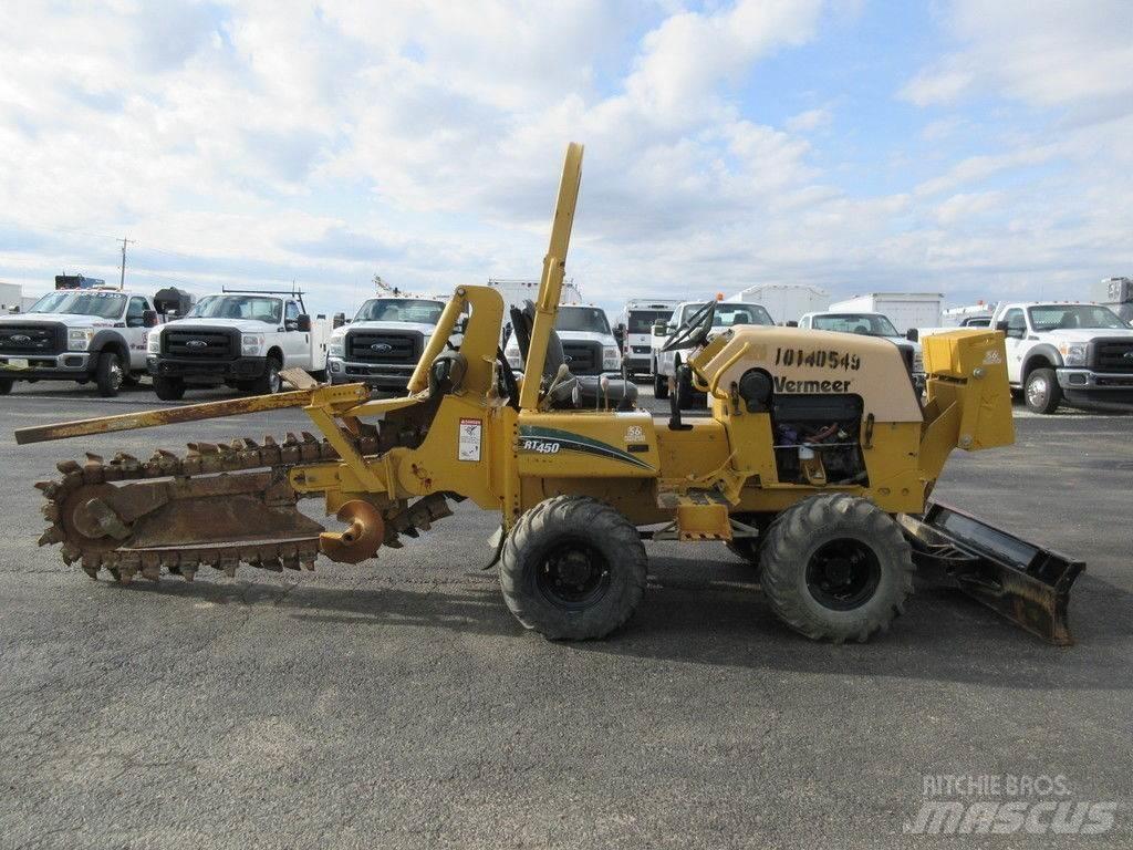Vermeer RT450 挖沟机