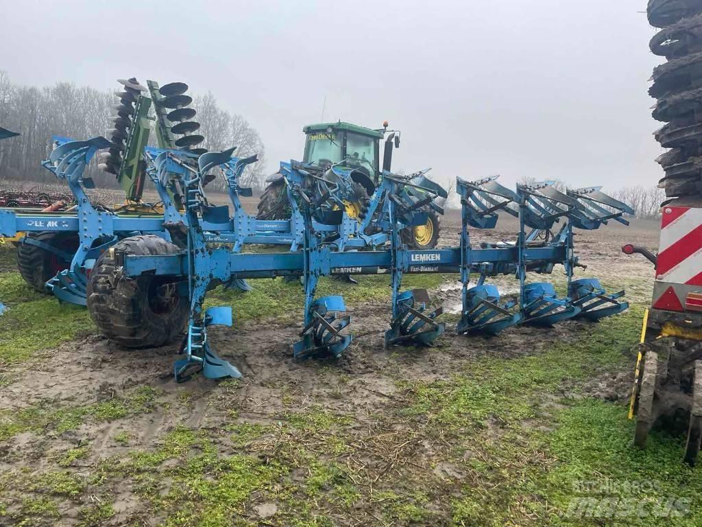 Lemken Diamant 双向犁