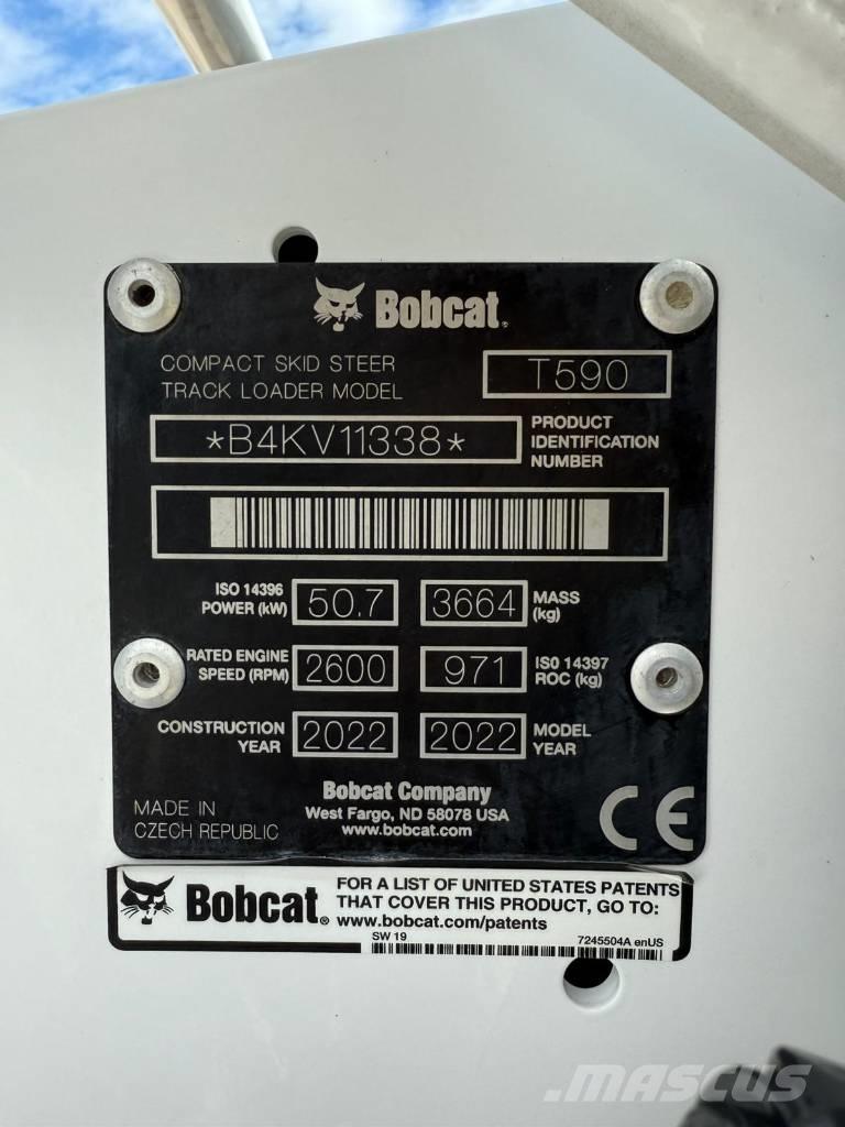Bobcat T 590 小型装载机