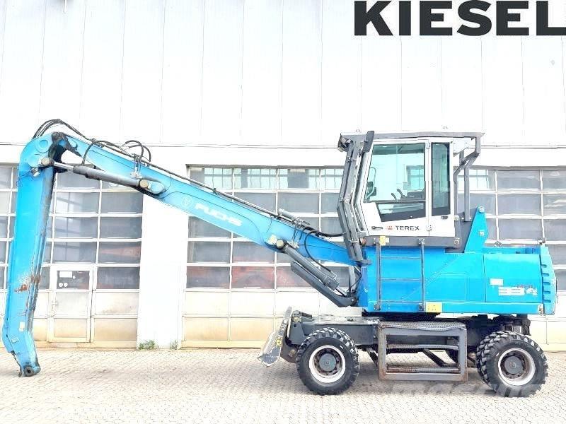 Fuchs MHL 334 E 挖坑机