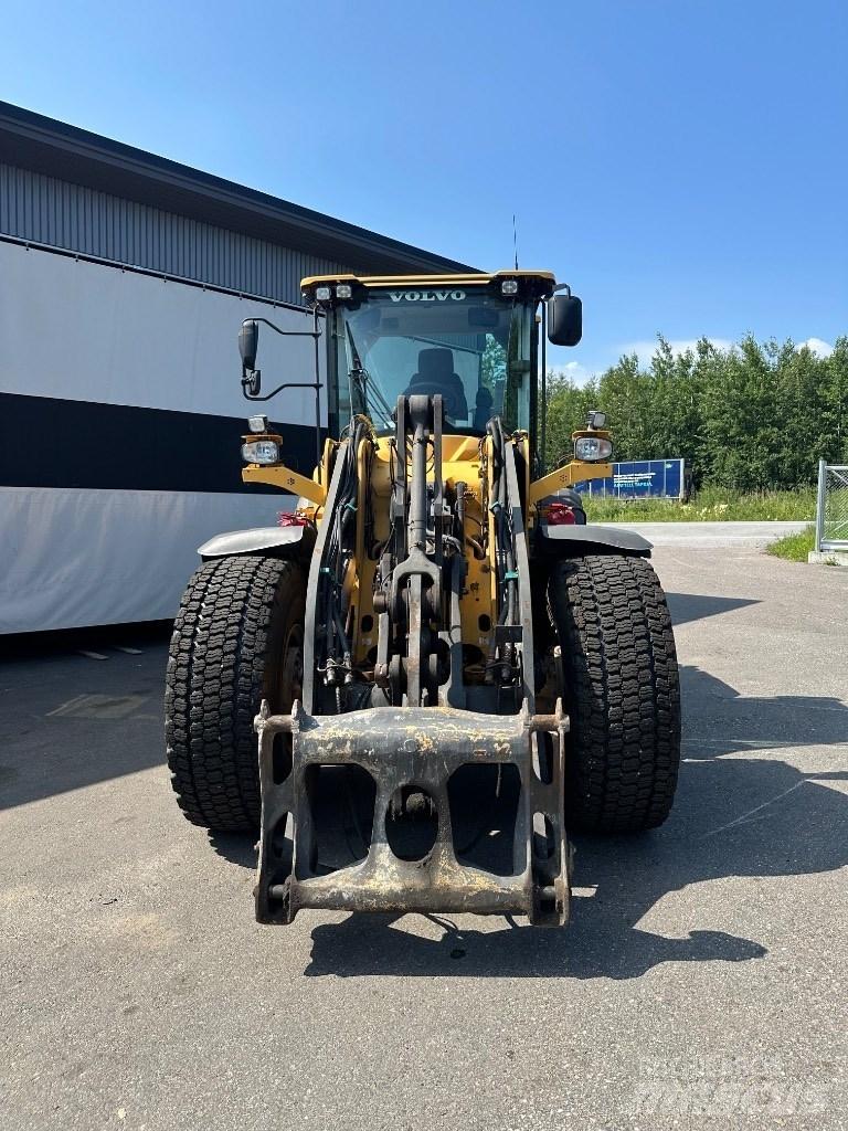 Volvo L 90 H 轮式装载机
