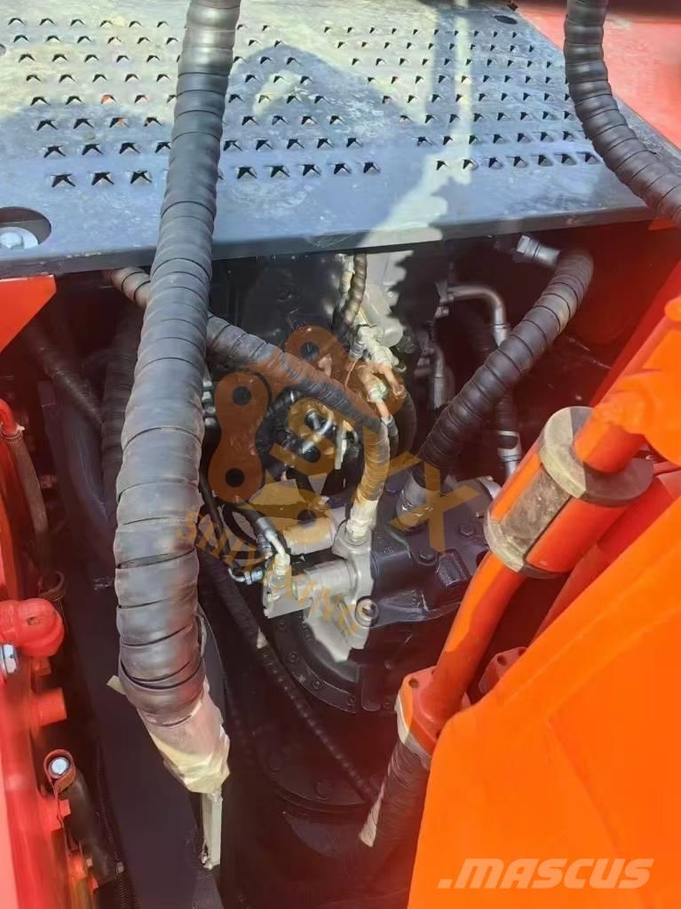 Doosan DX 225 LC 长臂挖掘机