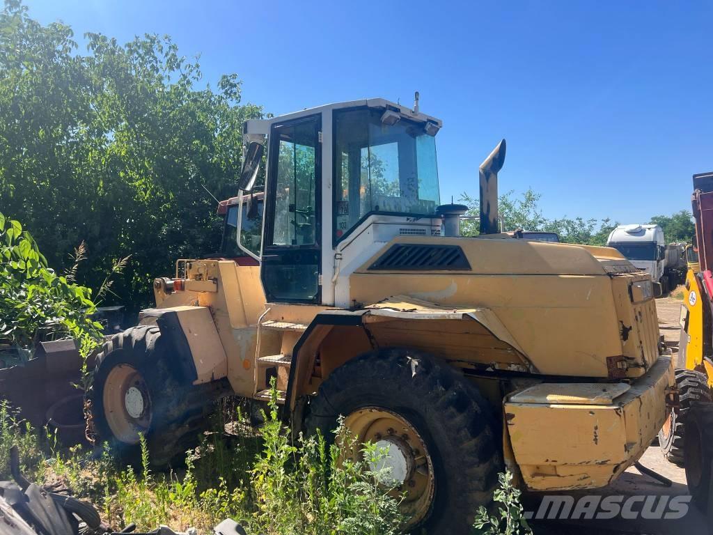 Liebherr 522 底盘和悬架