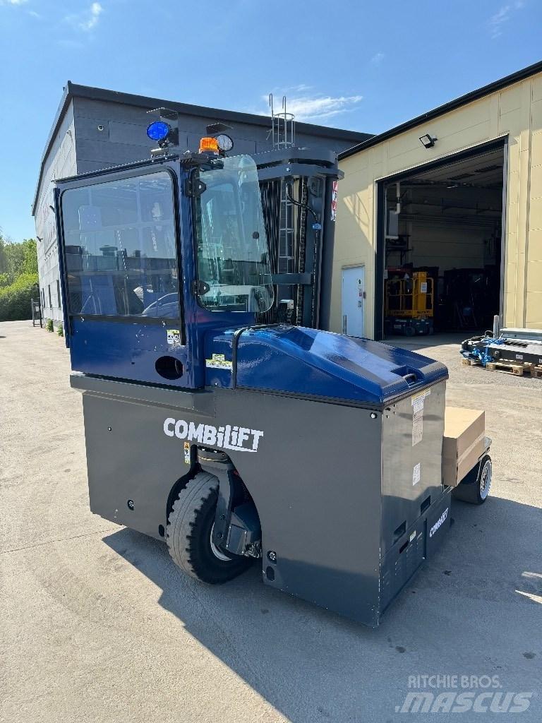Combilift C4000ET 四轮前移式叉车