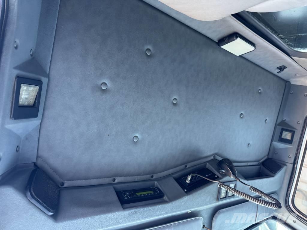 Western Star 4900 自卸式货车