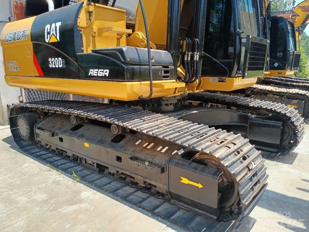 CAT 320D2 履带挖掘机