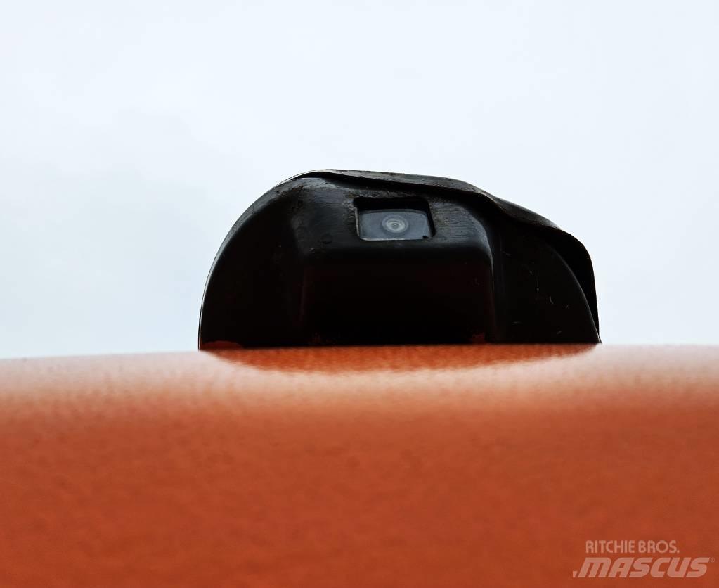 Hitachi ZX 140 W-3 轮式挖掘机
