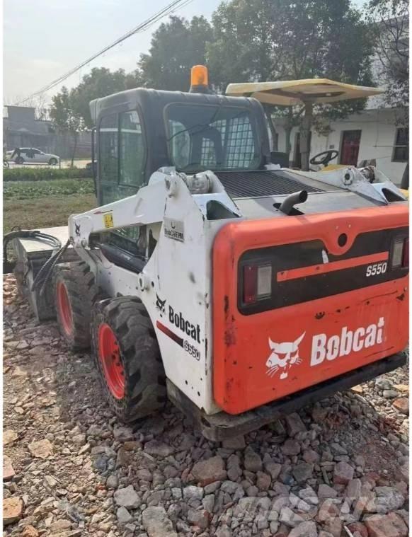 Bobcat S 550 滑移装载机
