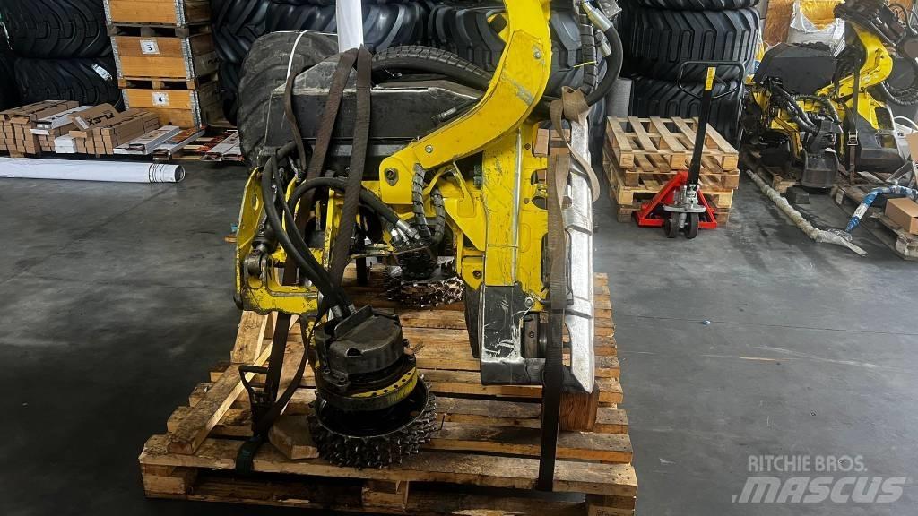 John Deere 480 C 收割机机箱
