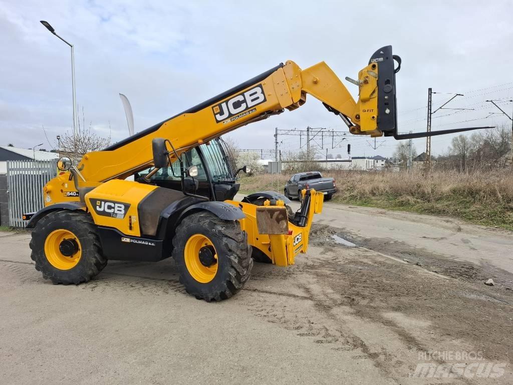 JCB 540-140 伸缩臂叉装车|叉装车
