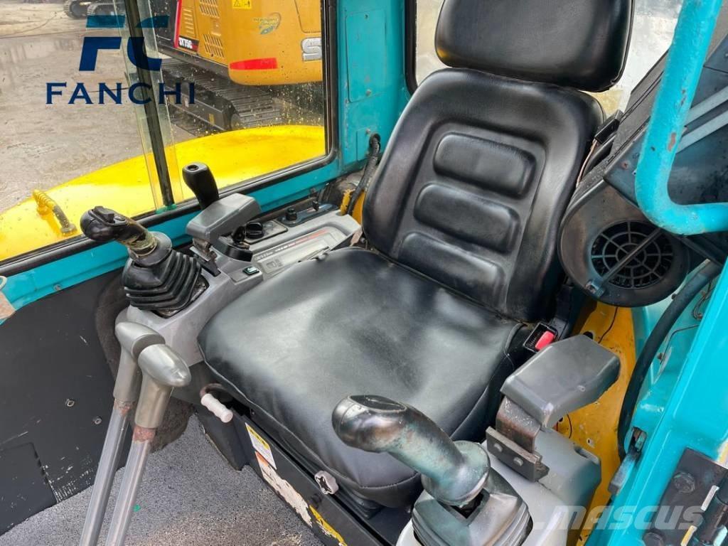 Kubota KX 161 中型挖掘机