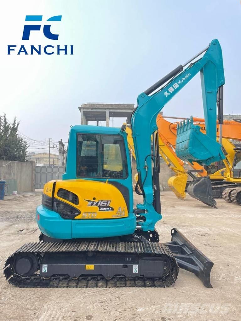 Kubota KX 161 中型挖掘机