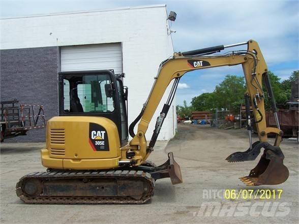 CAT 305E CR 小型挖掘机