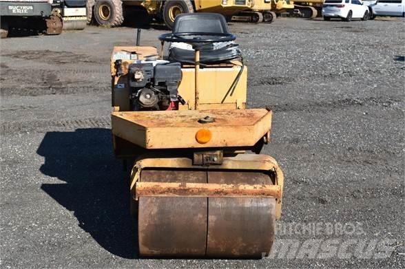 Stow R2000 单轮压路机