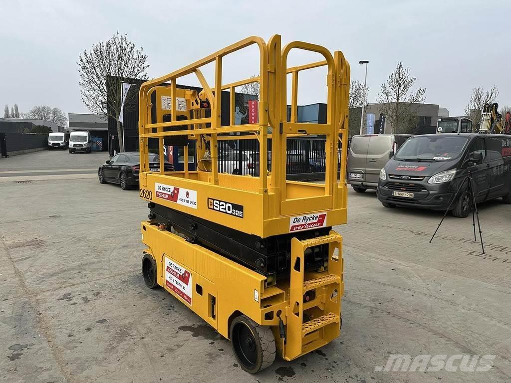JCB S2032E 其他升降机和高空作业平台