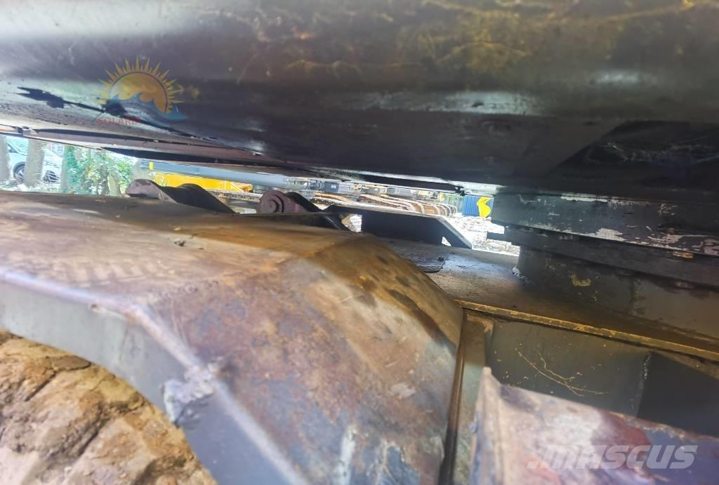 Hyundai Robex 210w-7 轮式挖掘机