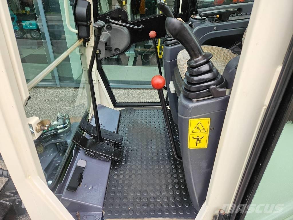 Terex TC 16 小型挖掘机