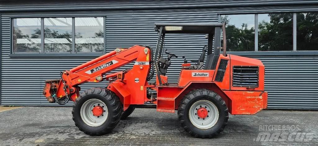 Schäffer 870 T 轮式装载机
