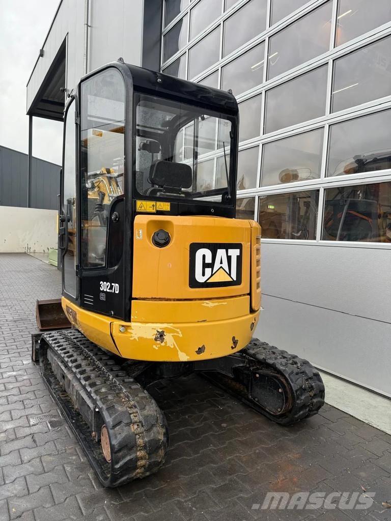 CAT 302.7D CR 小型挖掘机