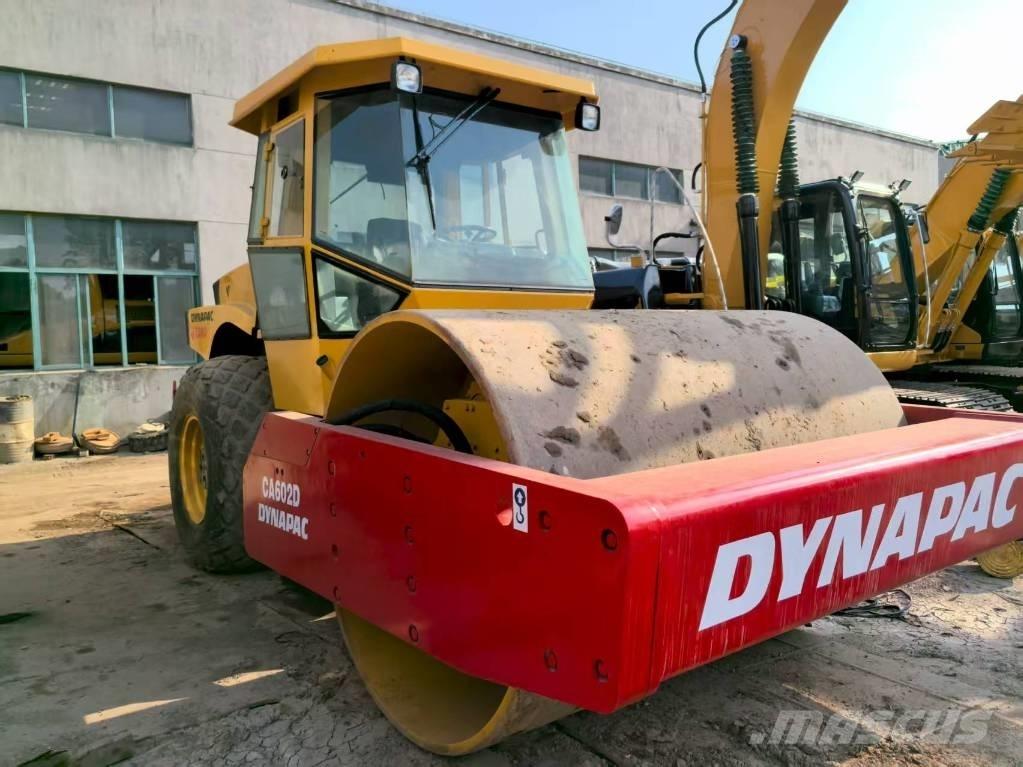 Dynapac CA 602 D 单轮压路机