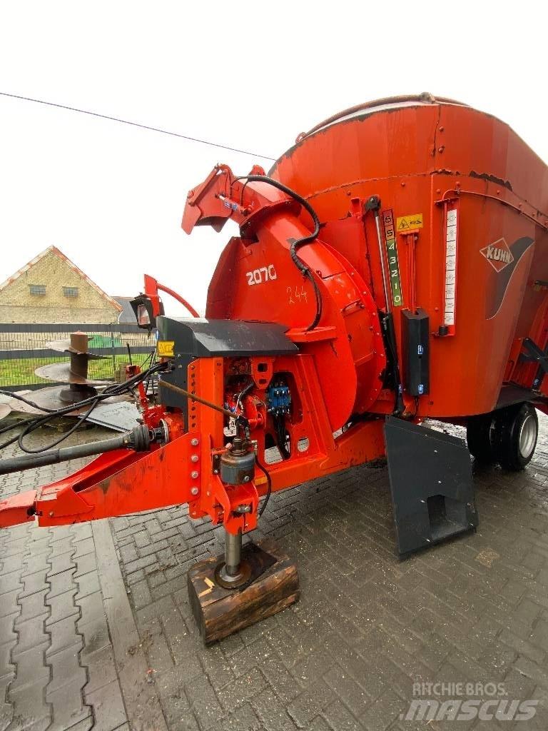 Kuhn Typ 2070 饲料加工设备