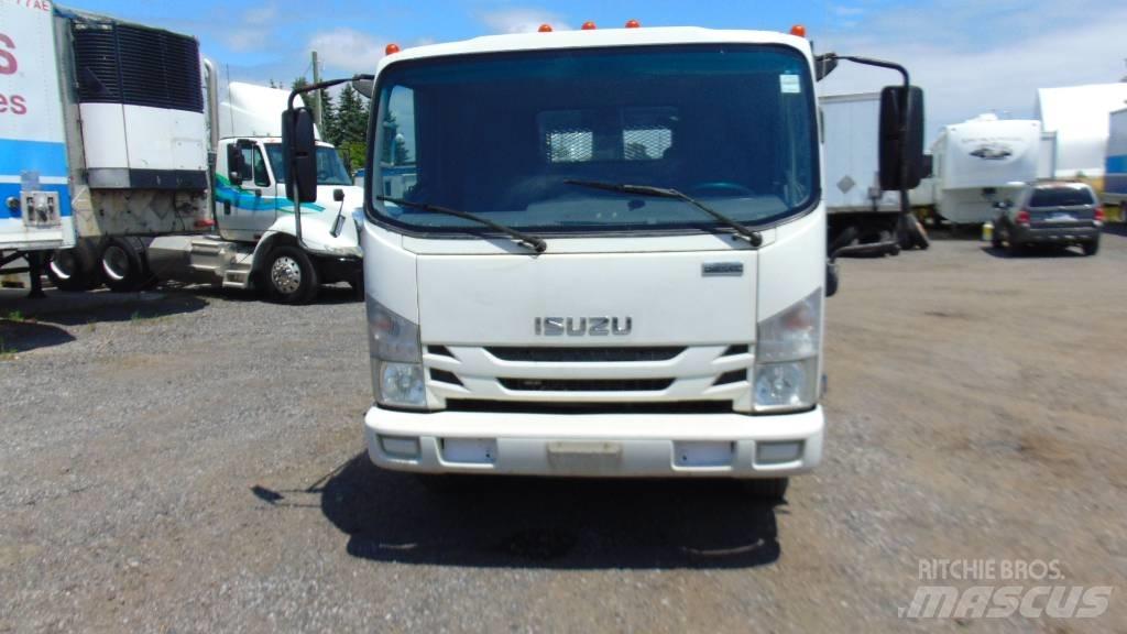 Isuzu NRR 平板栏板货车