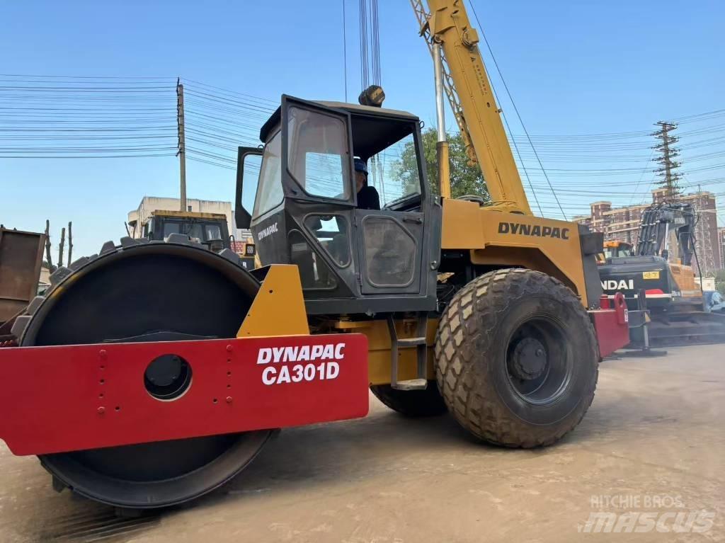 Dynapac CA 301 D 单轮压路机