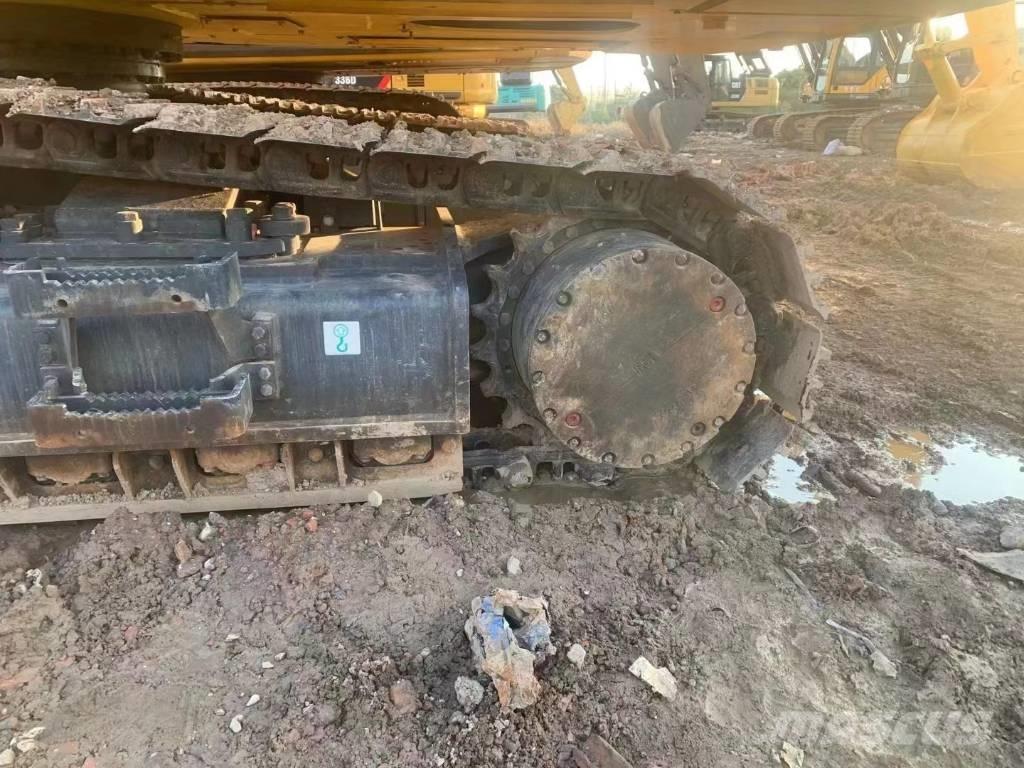 Komatsu pc 450 履带挖掘机