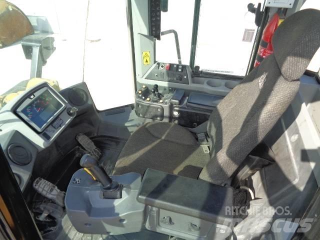 CAT 972 MXE 轮式装载机