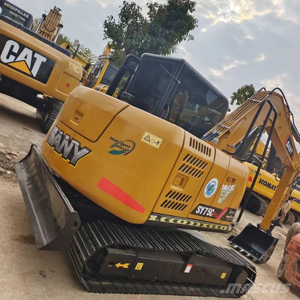 Sany SY 75 中型挖掘机