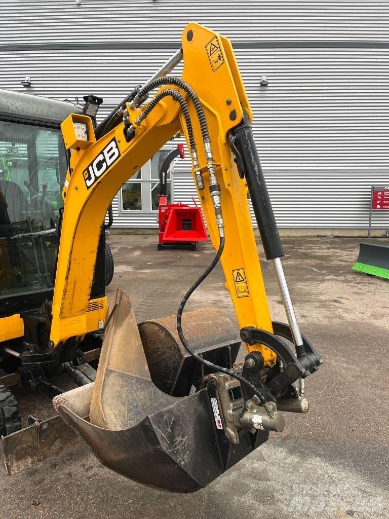 JCB 19 C 小型挖掘机