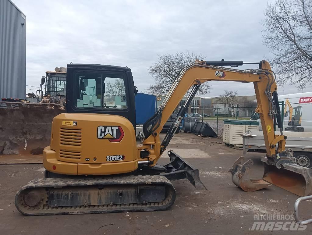 CAT 305 E CR 小型挖掘机