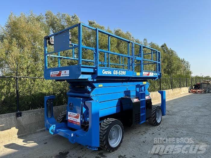 Genie GS5390RT 剪叉式升降机