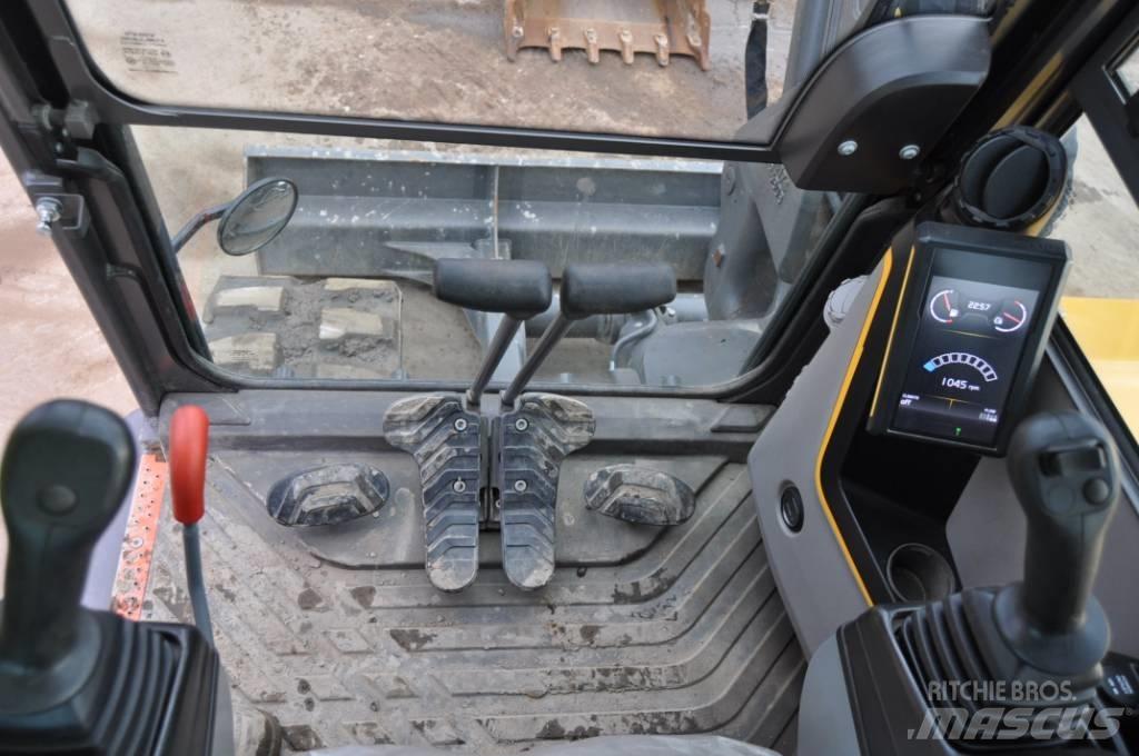 Volvo ECR 88 D 中型挖掘机