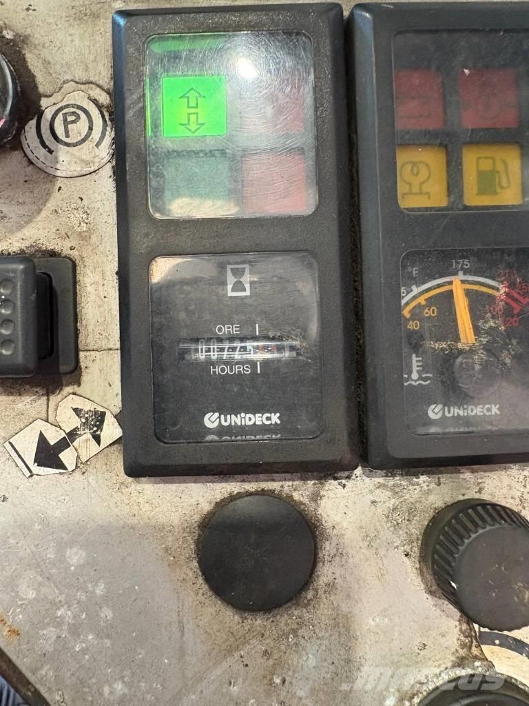 Combilift C 8000 四轮前移式叉车