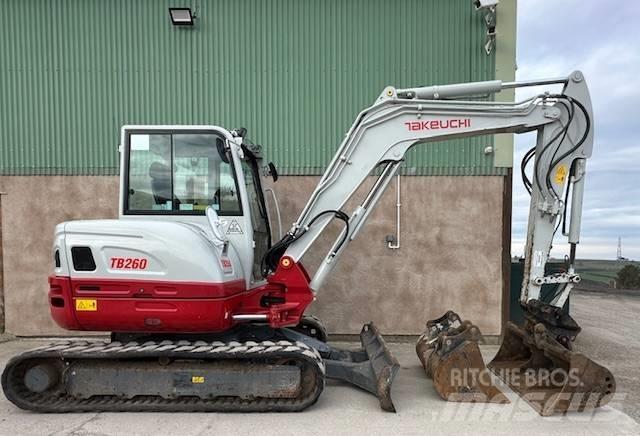 Takeuchi TB 260 小型挖掘机
