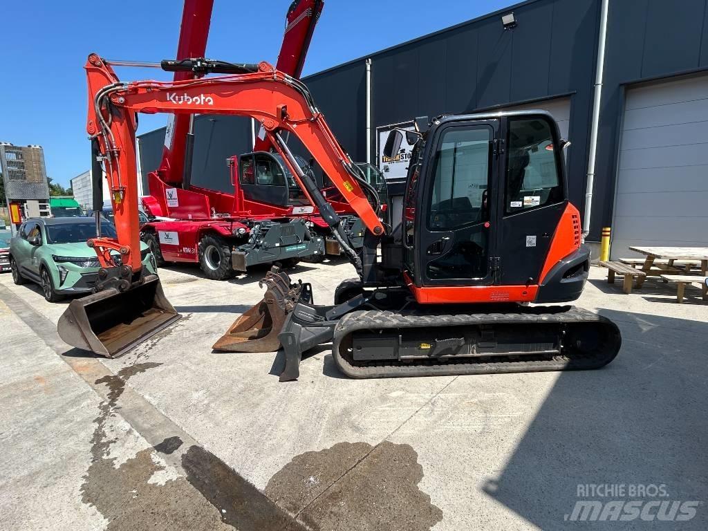 Kubota KX 080-4 中型挖掘机