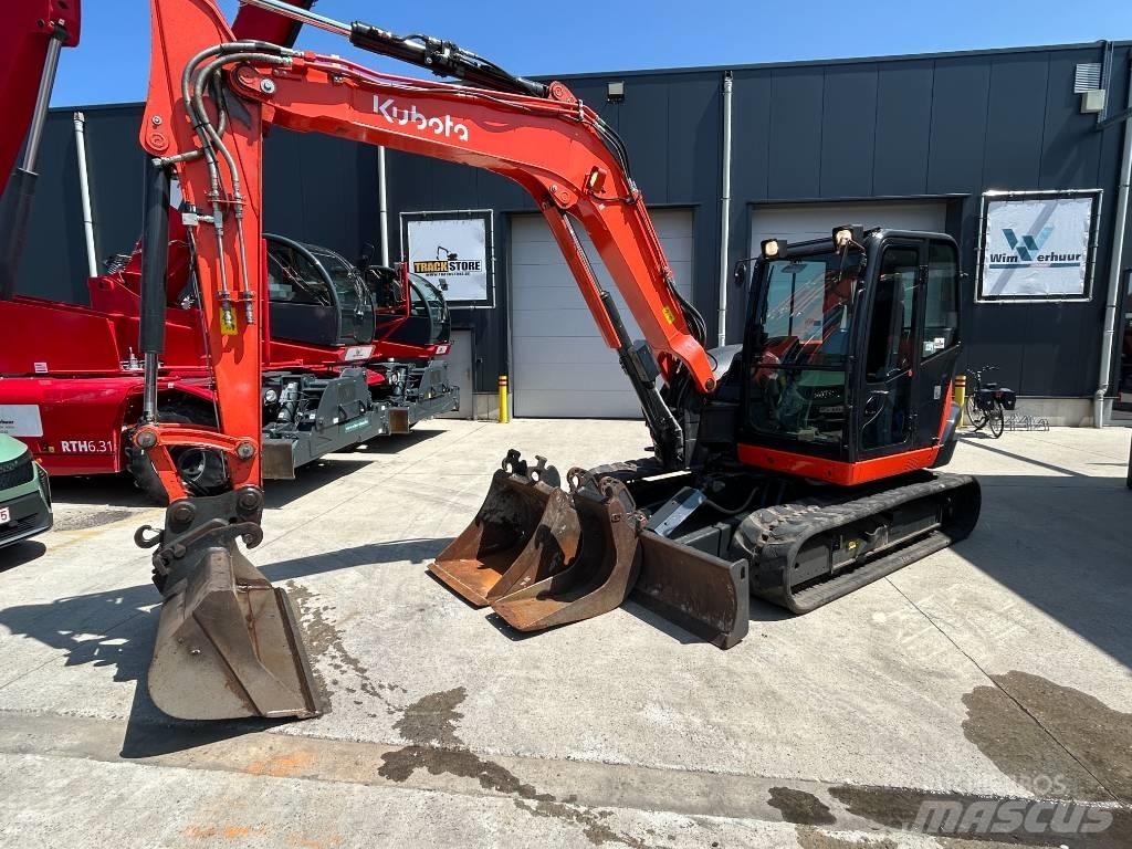 Kubota KX 080-4 中型挖掘机
