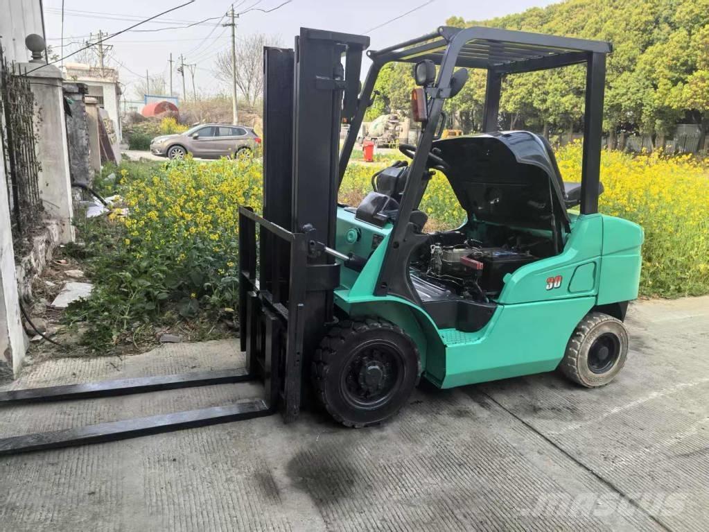 Mitsubishi 3t 柴油叉车