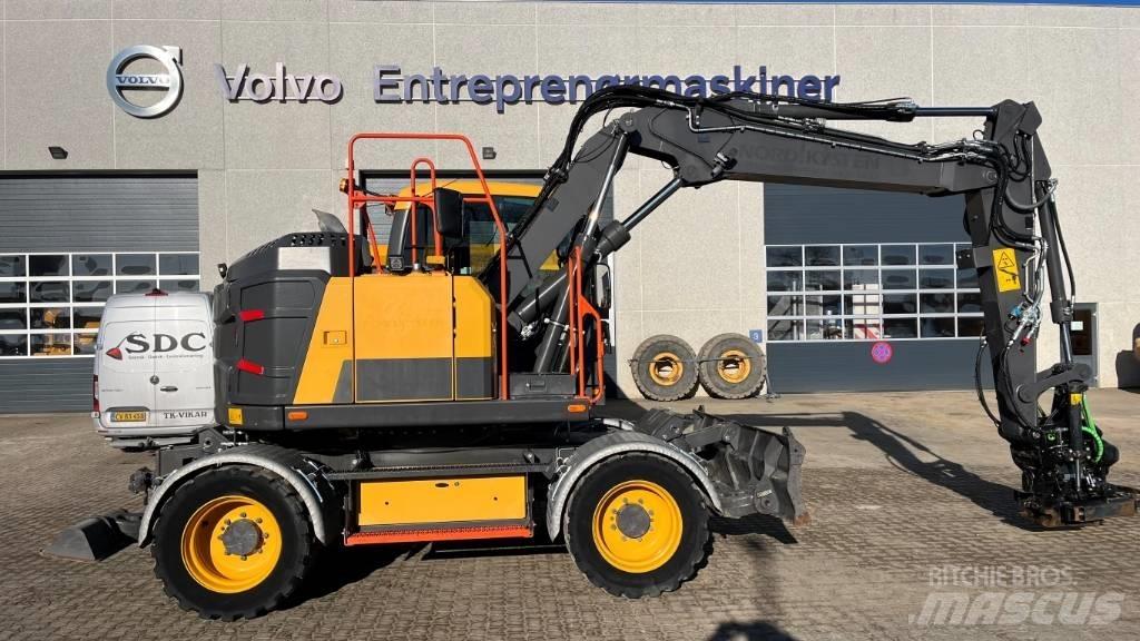 Volvo EWR130E 轮式挖掘机